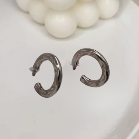Minimalist Textured Hoop Earrings