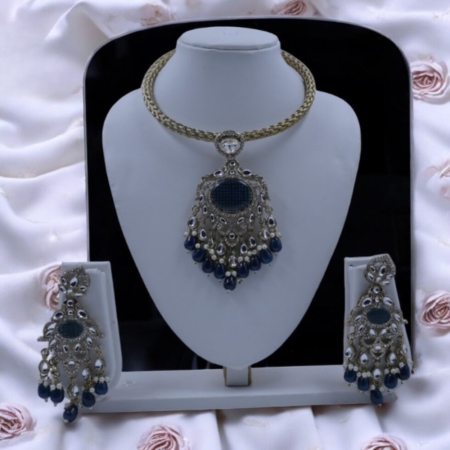 Chandbali hasli Necklace and Earring Set